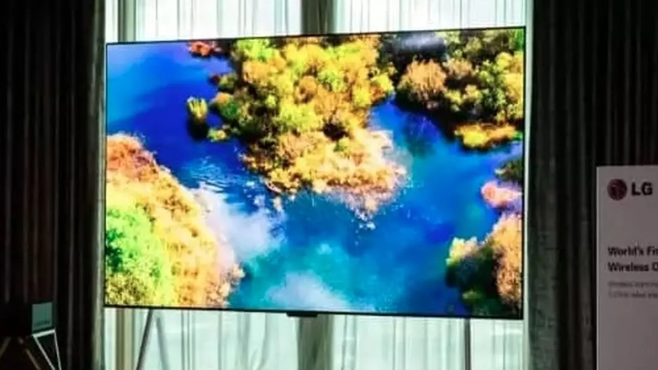 تلویزیون 97 اینچ ال جی با قابلیت پخش بی‌سیم 4K در نمایشگاه CES 2023 معرفی شد