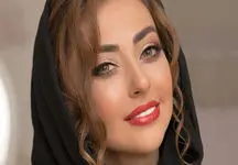 مانتوی شیک و حسرت برانگیز نفیسه روشن / خانم بازیگر همیشه خاص !