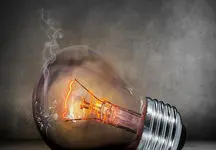 قیمت برق در سال آینده / منتظر گرانی باشیم؟
