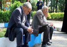  توضیح رییس کانون عالی بازنشستگان کارگری درباره قراردادهای بیمه تکمیلی/ چه تعداد از بازنشستگان وام ۲۰ میلیون تومانی گرفته‌اند؟