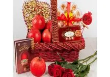 معرفی بهترین هدیه شب یلدایی برای عروس خانوم ها