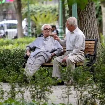 پاداش ۱۴۰۲ همچنان بلاتکلیف / بازنشستگان صدای اعتراض بلند کردند
