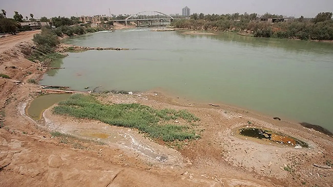 میانگین سالانه جریان رودخانه‌ها ۵۶ درصد کاهش یافت