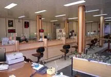 تعطیلی شعب بانک‌های متخلف آغاز شد