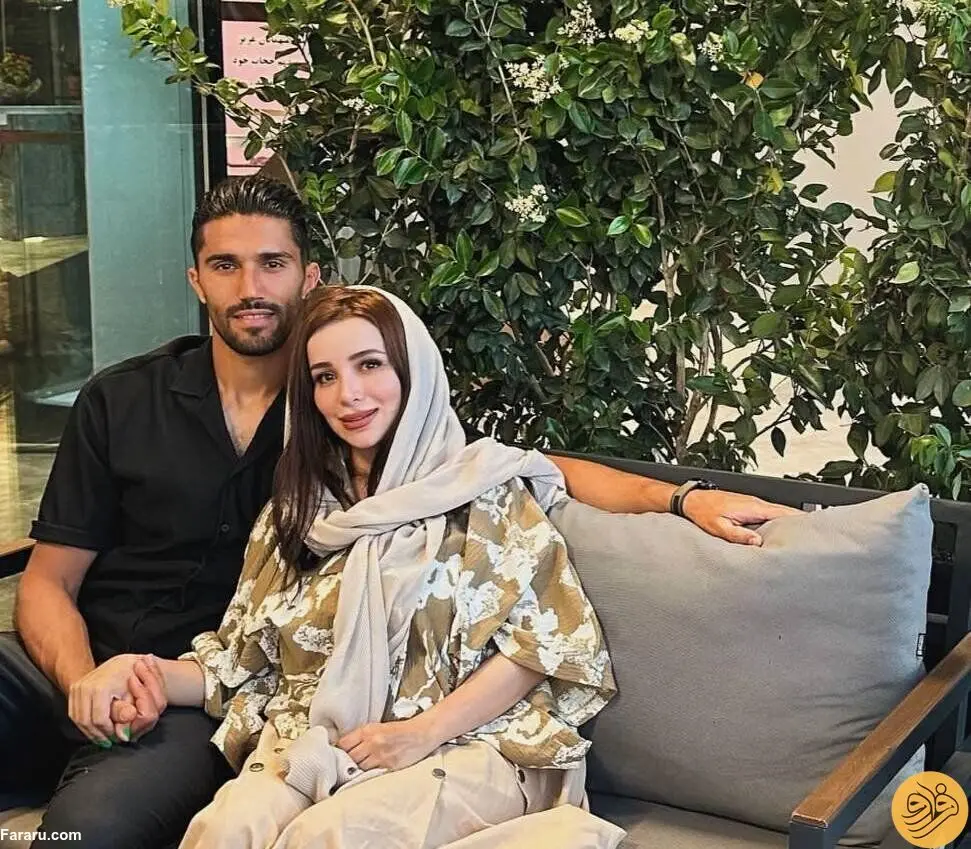(عکس) تصویری جالب از سیدحسین حسینی در کنار همسرش