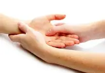 شخصیت شناسی از روی حالت دست ها + روانشناسی حرکات دست