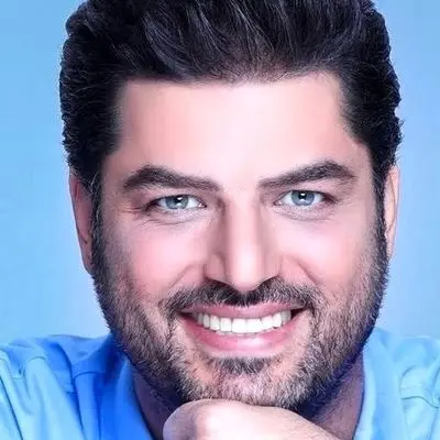 عکس لو رفته از دورهمی بازیگران ایرانی در استخر روباز ! / همه لخت و برهنه !