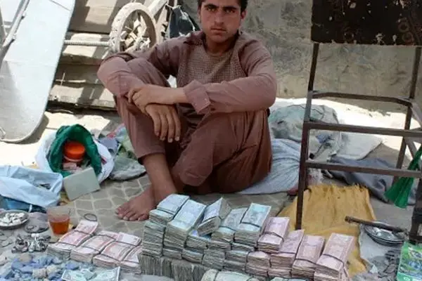قیمت افغانی به تومان امروز  امروز ۱ خرداد ۱۴۰۴ 