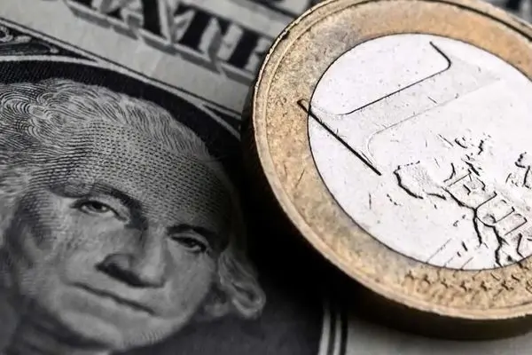 پیش‌بینی آینده نرخ ارز در ایران/دلار صعودی خواهد بود؟