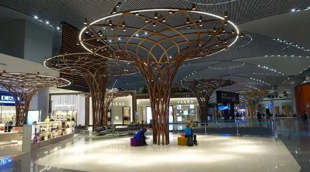 فضای داخلی فرودگاه استانبول