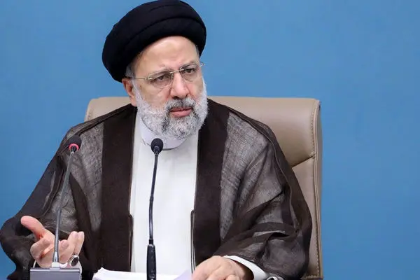خط و نشان تند رئیسی به بانک مرکزی / این بانک‌ها منحل می‌شوند؟!