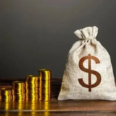 بهبود معیشت کارمندان دولت؛ خبر خوش شبانگاهی برای کارکنان