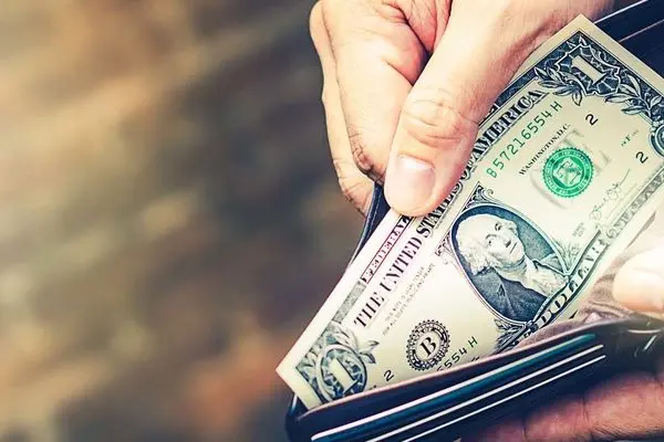 قیمت دلار امروز سه شنبه ۱۶ بهمن ۱۴۰۳  + جدول