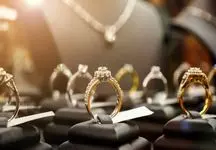 جدیدترین قیمت طلا ۱۸ عیار امروز ۲۴ فروردین اعلام شد