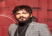 عکس دیده نشده از همسر سانتال مانتال عباس غزالی ! /  غیرت آقای بازیگر کجاست ؟!