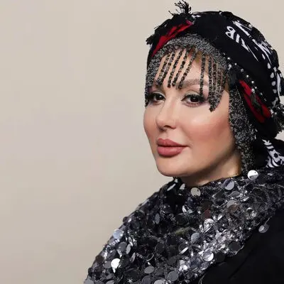 نیوشا ضیغمی و انتخاب خاصش در خرید فرش‌ های ایرانی اصیل!